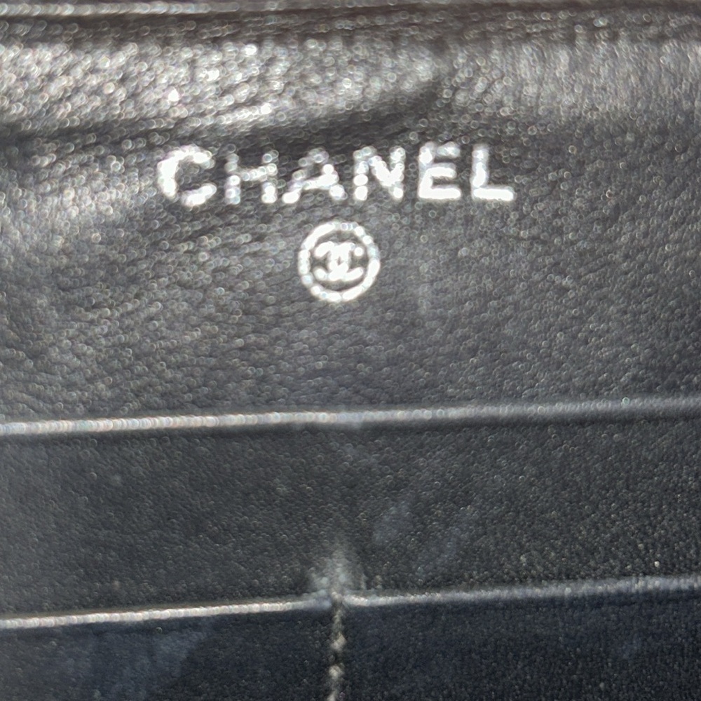 CHANEL Patent Quilted Zip Wallet Black Silver CC Hardware w/ Box EUC - Picture 5 of 13